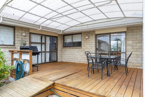 Photo of property in 32 Gordon Street, Woodville, 4920