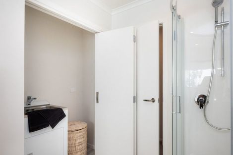 Photo of property in 1a Christian Place, Awapuni, Palmerston North, 4412