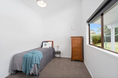 Photo of property in 5 Illana Place, Ranui, Auckland, 0612