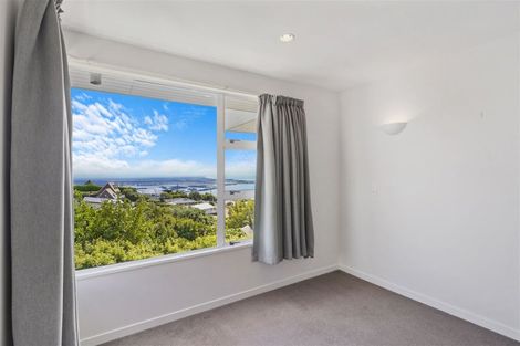 Photo of property in 2/5a Madeley Road, Mount Pleasant, Christchurch, 8081