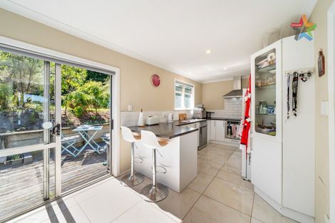 Photo of property in 25 Thomas Street, Stokes Valley, Lower Hutt, 5019