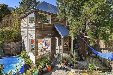 Photo of property in 49 Waikowhai Street, Ngaio, Wellington, 6035