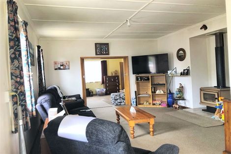 Photo of property in 36 Hospital Street, Dannevirke, 4930