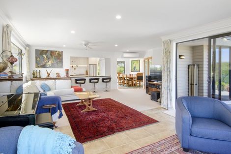 Photo of property in 30 Te Ara Crescent, Diamond Harbour, Lyttelton, 8971