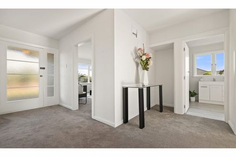 Photo of property in 141 Bower Avenue, New Brighton, Christchurch, 8083