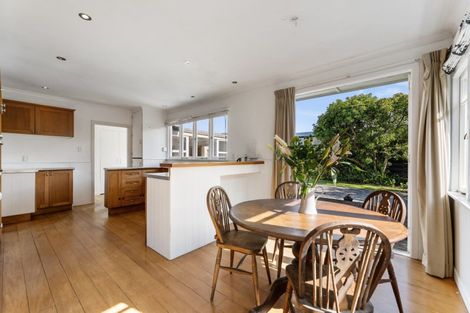 Photo of property in 276 Otumoetai Road, Otumoetai, Tauranga, 3110