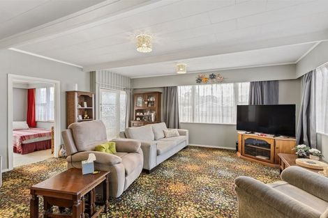 Photo of property in 79 Brougham Street, Westport, 7825