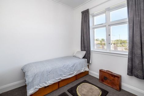 Photo of property in 65 Brandon Street, Featherston, 5710