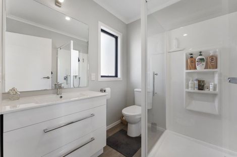 Photo of property in 1 Wescombe Grove, Feilding, 4702