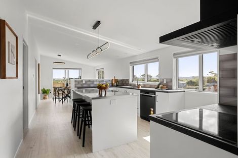 Photo of property in 286 Pukehina Parade, Pukehina, Te Puke, 3189