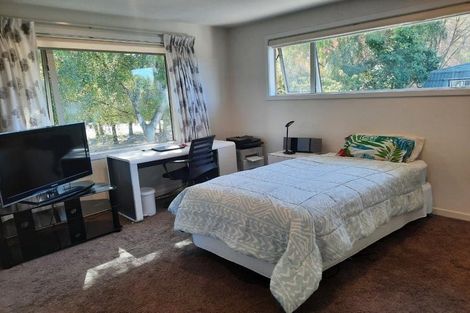 Photo of property in 226 Memorial Avenue, Burnside, Christchurch, 8053