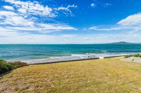 Photo of property in 246/44 Ocean View Road, Milford, Auckland, 0620