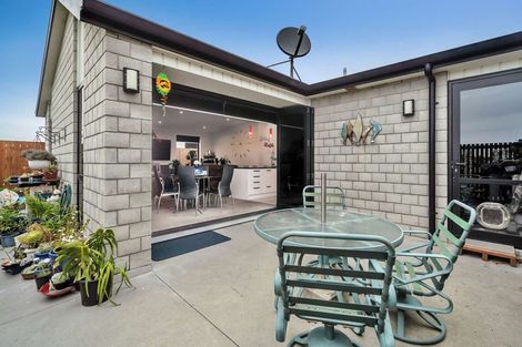 Photo of property in 11 Te Paea Crescent, Papamoa Beach, Papamoa, 3118