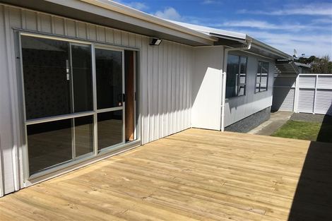 Photo of property in 7 Matai Street, Castlecliff, Whanganui, 4501