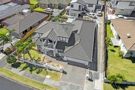 Photo of property in 8 Lowburn Place, Clover Park, Auckland, 2019