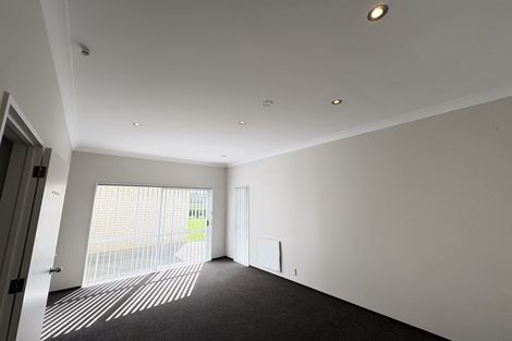Photo of property in 154 Boord Crescent, Kumeu, 0891