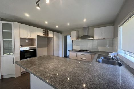 Photo of property in 45 Riverglade Parkway, Te Atatu South, Auckland, 0610