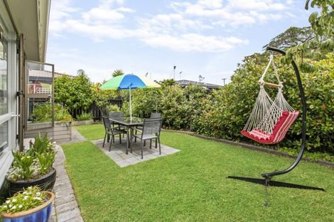 Photo of property in 42b Edward Avenue, Orewa, 0931