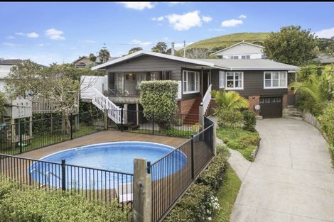 Photo of property in 97 Wallace Road, Mangere Bridge, Auckland, 2022