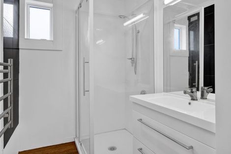 Photo of property in 17 Fitzroy Street, Normanby, Hawera, 4614