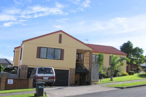 Photo of property in 1 Vireya Court, Goodwood Heights, Auckland, 2105