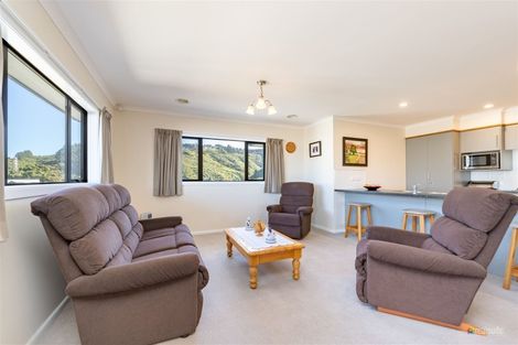Photo of property in 40 Meadowbank Drive, Belmont, Lower Hutt, 5010
