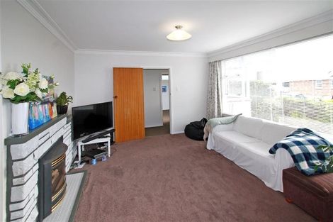 Photo of property in 42 Awanui Street, Merrilands, New Plymouth, 4312