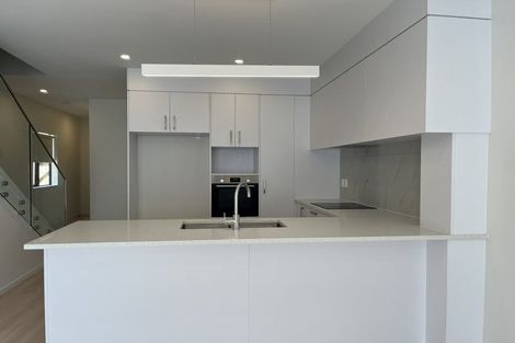 Photo of property in 1 Faithful Drive, Karaka, Papakura, 2113