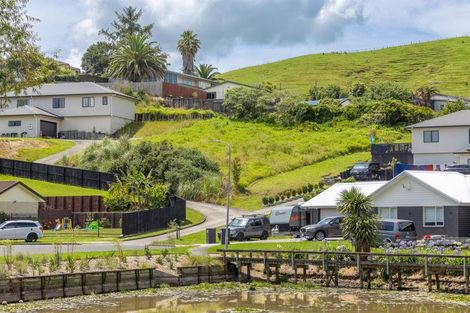 Photo of property in 10a Brian Curle Close, Huntly, 3700