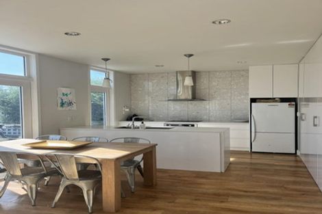 Photo of property in 406 Massey Street, Akina, Hastings, 4122