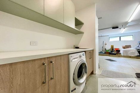 Photo of property in 94 Eliot Street, New Plymouth, 4310