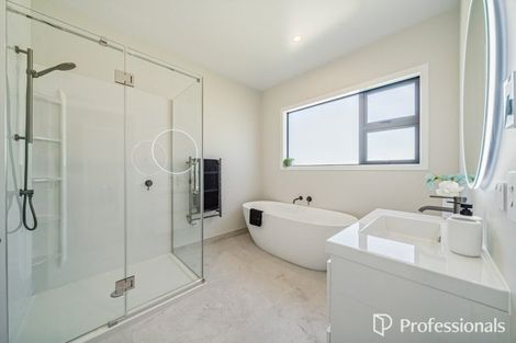 Photo of property in Manor Park, 6 Manor Park Road, Manor Park, Lower Hutt, 5019