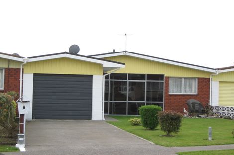 Photo of property in 7 Evelyn Place, Welbourn, New Plymouth, 4310