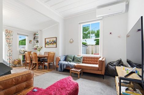 Photo of property in 16 Spier Street, Aramoho, Whanganui, 4500