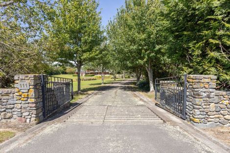 Photo of property in 111 Adelaide Road, Dannevirke, 4930