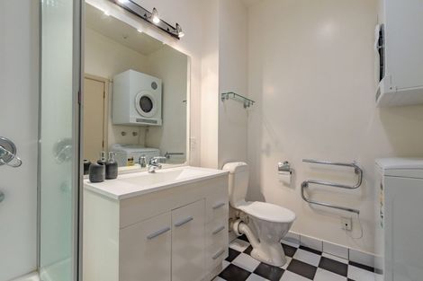 Photo of property in 5 Cheshire Street, Cannons Creek, Porirua, 5024