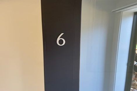 Photo of property in 6/10 Yeovil Road, Te Atatu Peninsula, Auckland, 0610