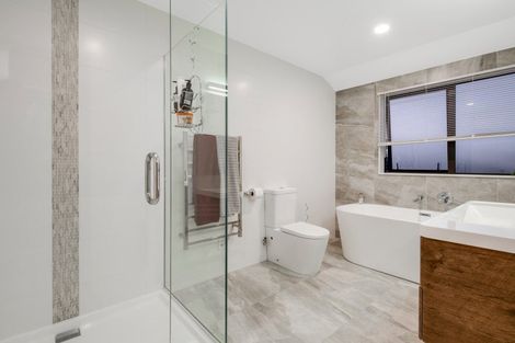 Photo of property in 3 Arriere Lane, Silverdale, 0932