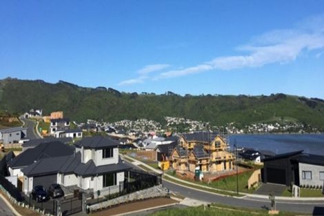 Photo of property in 9 Waitaria Terrace, Aotea, Porirua, 5024