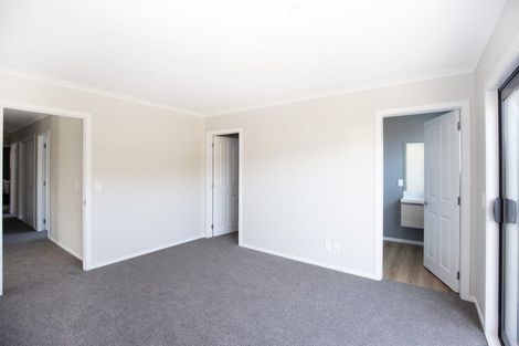 Photo of property in 6 Te Ara O Roimata, Wainuiomata, Lower Hutt, 5014