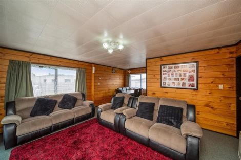 Photo of property in 42 Tawa Street, Hawera, 4610