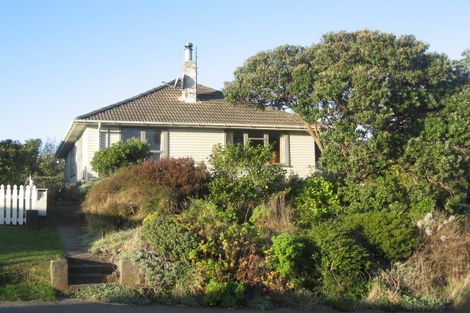Photo of property in 37 Mana Avenue, Titahi Bay, Porirua, 5022