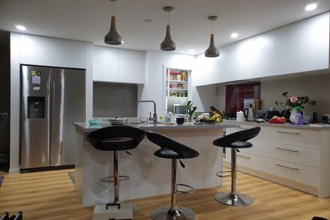 Photo of property in 16 Waharua Place, Tawhero, Whanganui, 4501