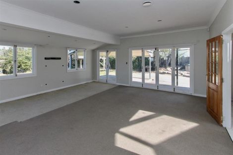 Photo of property in 50 Sunset Road, Mangakakahi, Rotorua, 3015