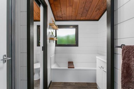 Photo of property in 37a Hall Street, Cambridge, 3434