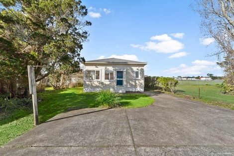 Photo of property in 34a Nile Road, Kelston, Auckland, 0602