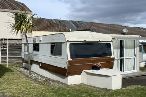 Photo of property in 39 Maunganui Road, Mount Maunganui, 3116