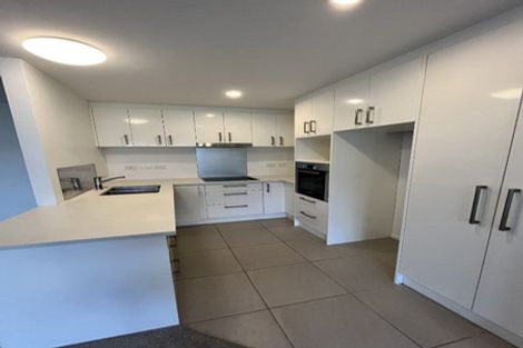 Photo of property in Apollo Apartments, 1/46g Rosedale Road, Rosedale, Auckland, 0632
