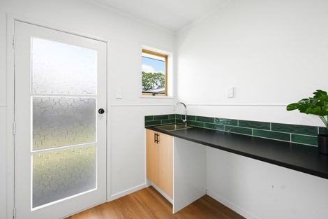 Photo of property in 3 Dalton Crescent, Dinsdale, Hamilton, 3204