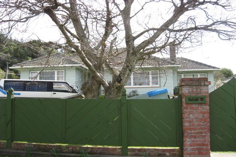 Photo of property in 30 Stanley Street, Wainuiomata, Lower Hutt, 5014